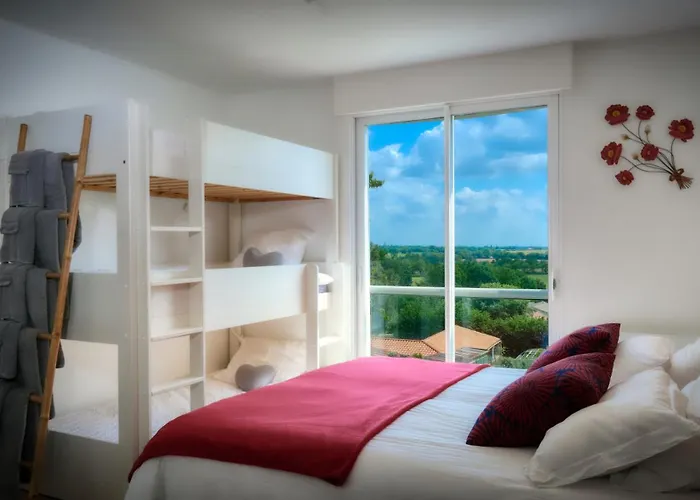 Tatil Evi Domaine Du Souvenir Saint-Paul-en-Pareds